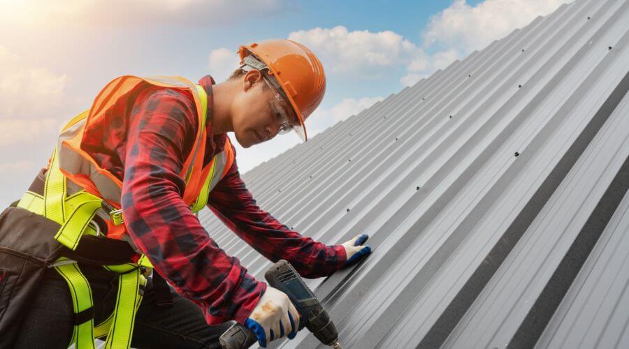 Professional Emergency Roof Repairs services in Daniels, WV